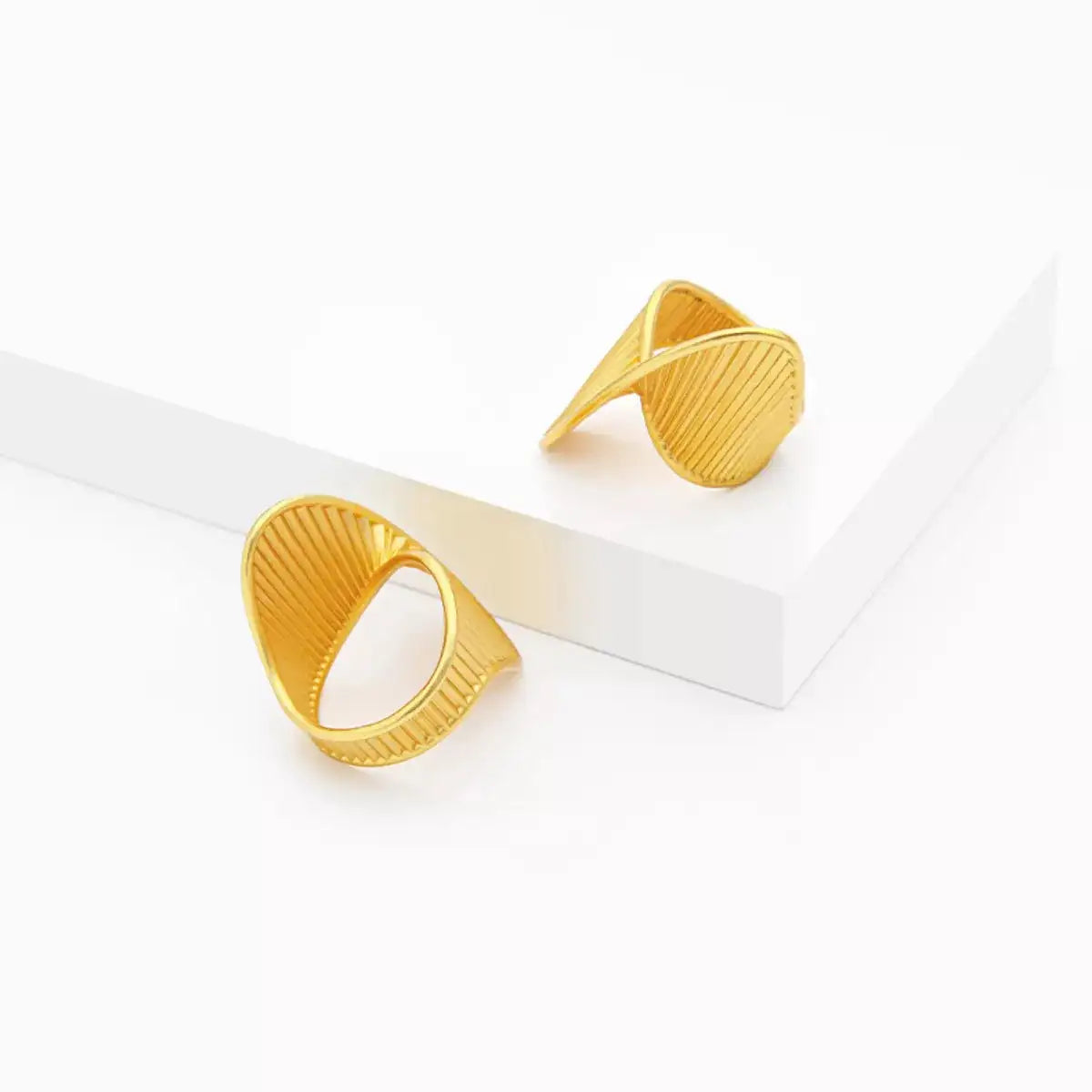 Irregular Twisted Texture Ring – Modern Statement Jewelry - QandCo - trending