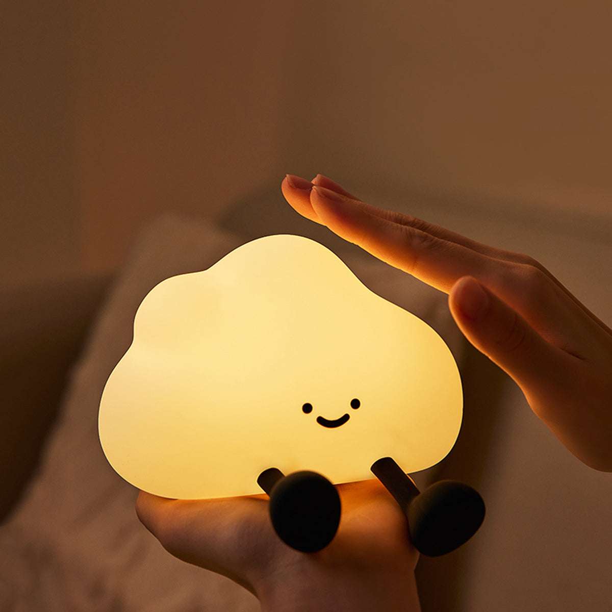 Silicone Kids Night Light – Soft Nursery Bedside Lamp Cloud - QandCo - trending