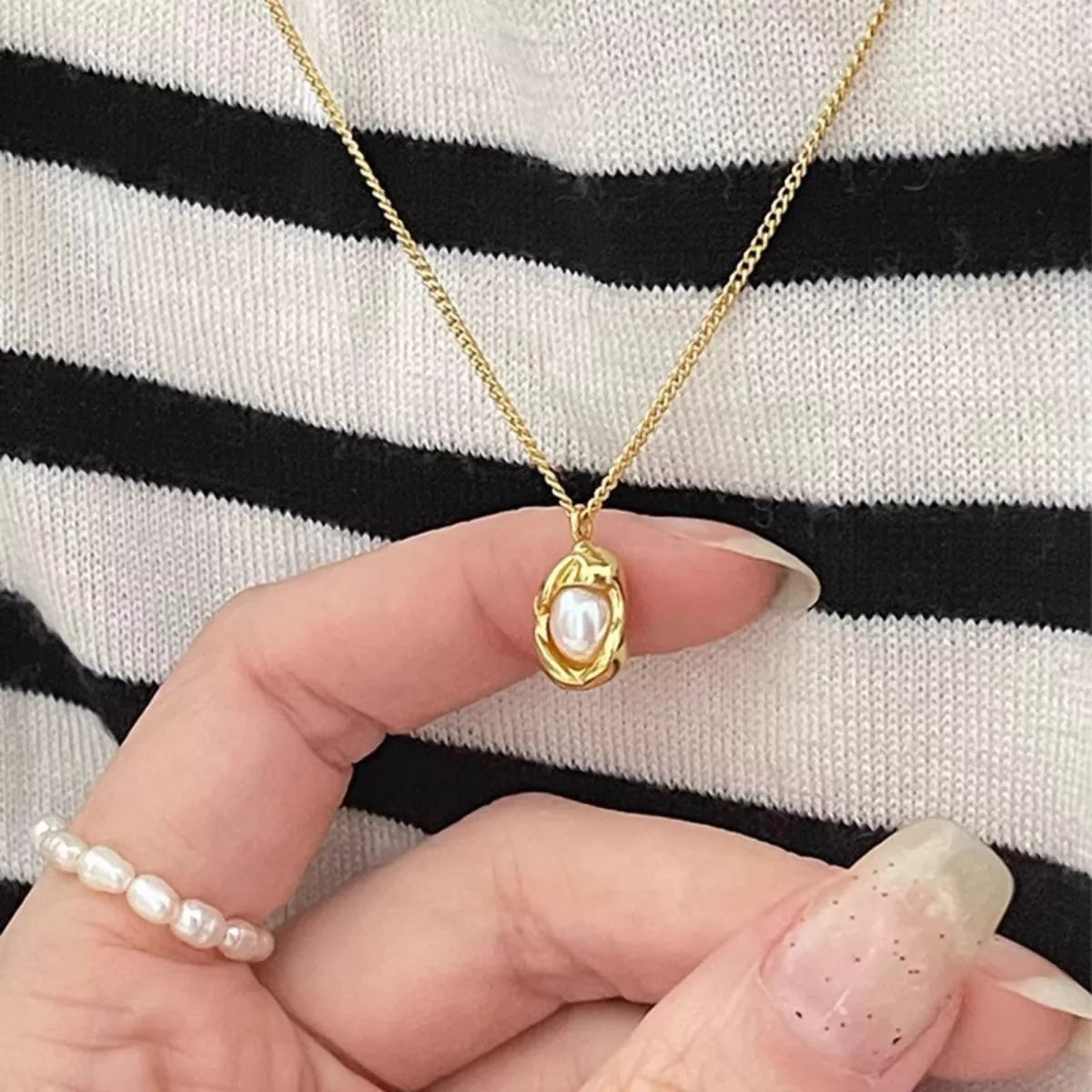 Pearl 925 Sterling Silver Necklace – Classic Jewelry - QandCo - trending