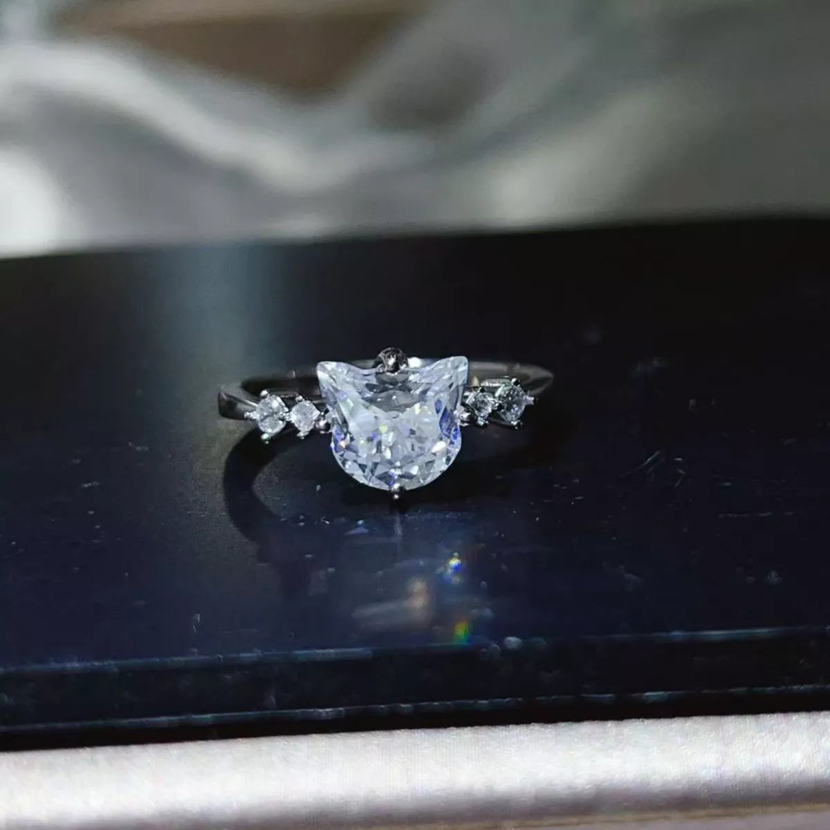 2 Carat Moissanite 925 Sterling Silver Ring - QandCo - trending