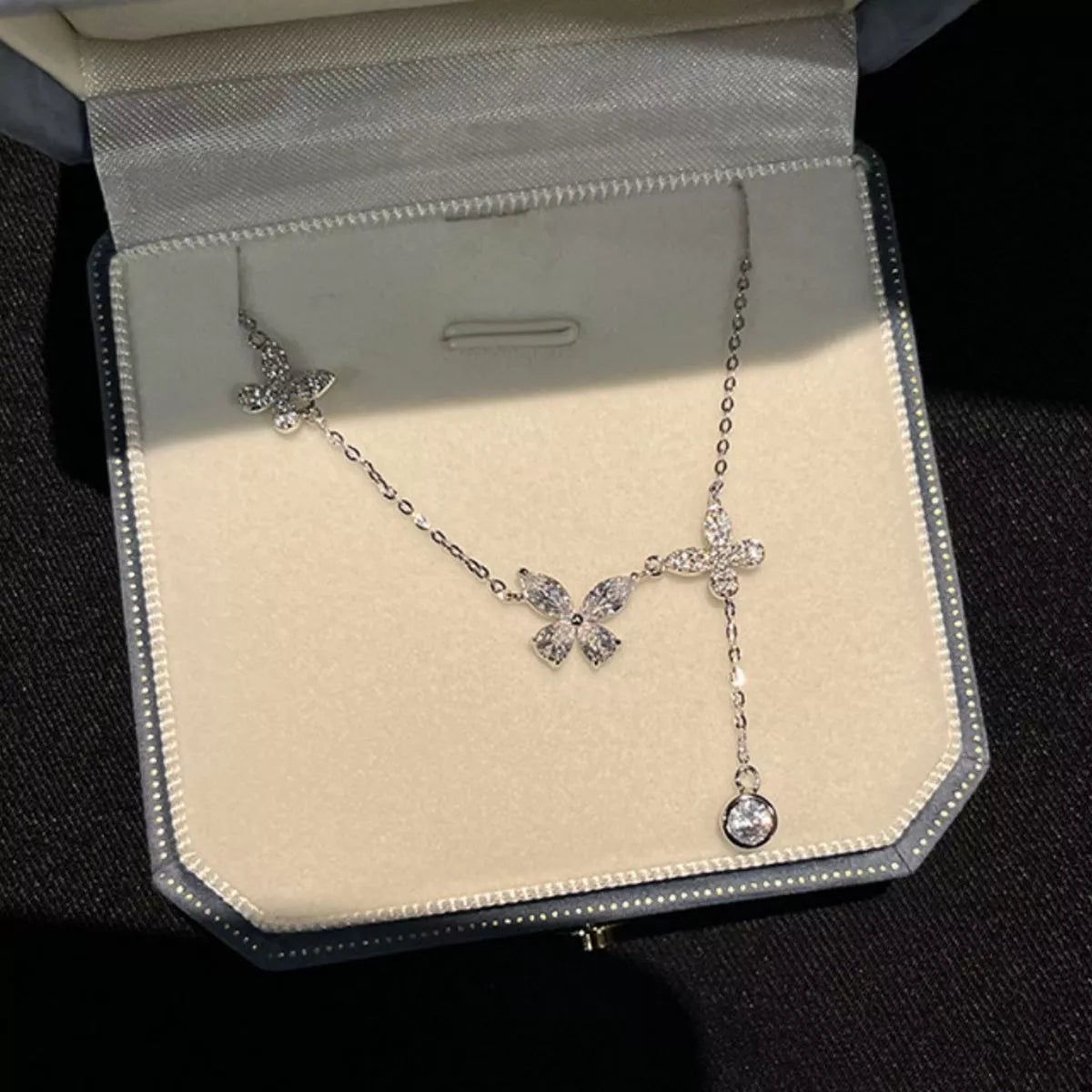 925 Sterling Silver Zircon Butterfly Necklace – Elegant Jewelry Silver One Size - QandCo - trending